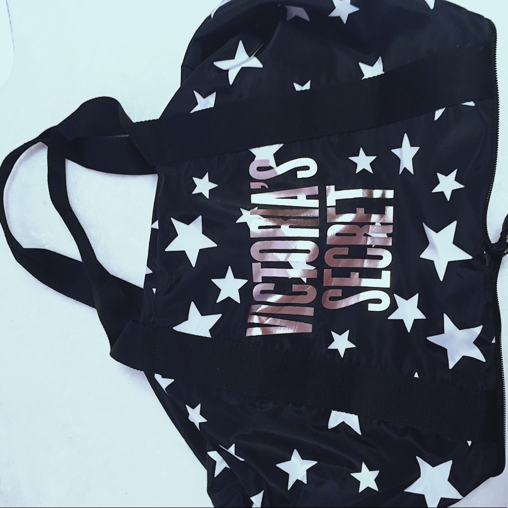 Victoria’s Secret Duffle Bag - black and shiny detail